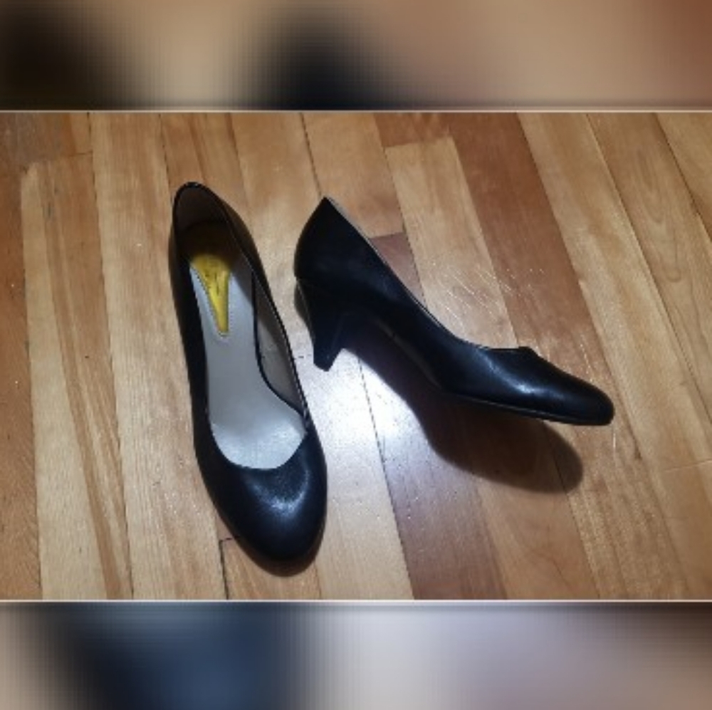 Black high heel shoes